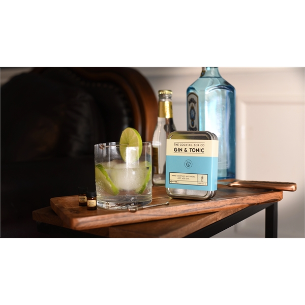The Gin & Tonic Cocktail Kit - The Gin & Tonic Cocktail Kit - Image 1 of 6