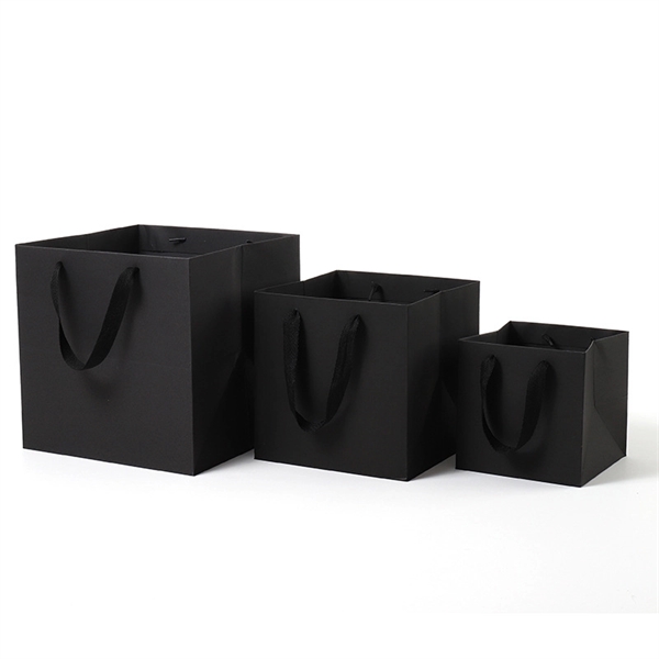Square Flower Gift Bag - Square Flower Gift Bag - Image 2 of 5