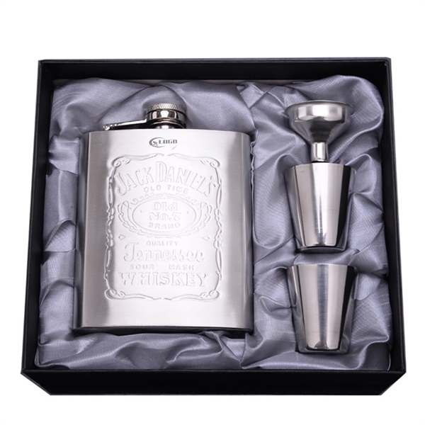 Hip Flask 7 oz - Hip Flask 7 oz - Image 0 of 1