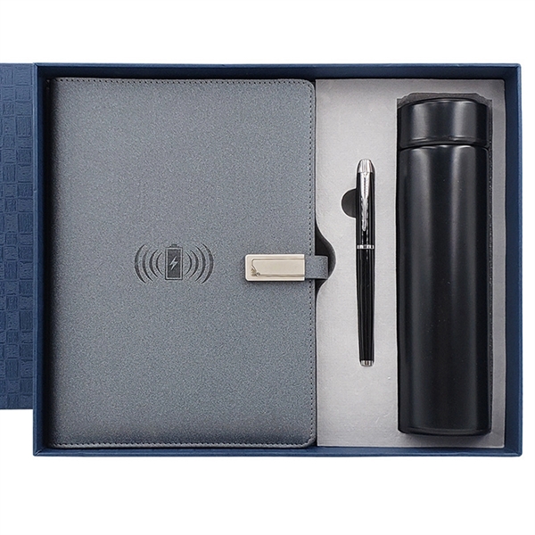 3 in 1 8000 mAh Wireless Power Bank A5 Notebook Gift Set - 3 in 1 8000 mAh Wireless Power Bank A5 Notebook Gift Set - Image 1 of 5