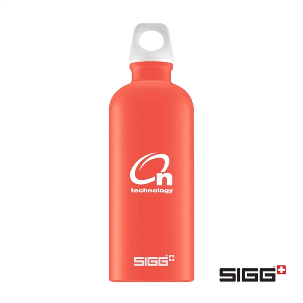 SIGG™ Classic Traveller Bottle - 20oz - SIGG™ Classic Traveller Bottle - 20oz - Image 34 of 40