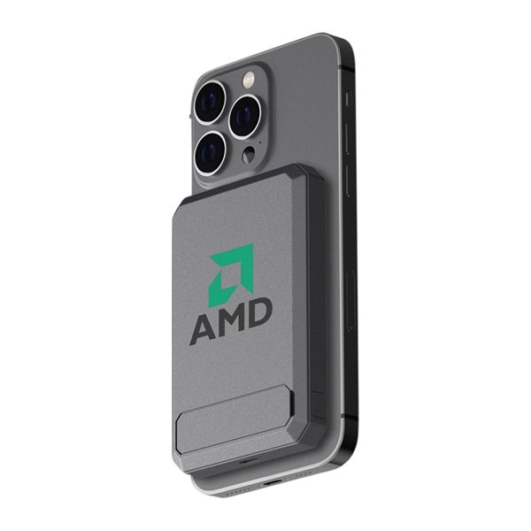 Magnetic Wireless Charger - Magnetic Wireless Charger - Image 0 of 6