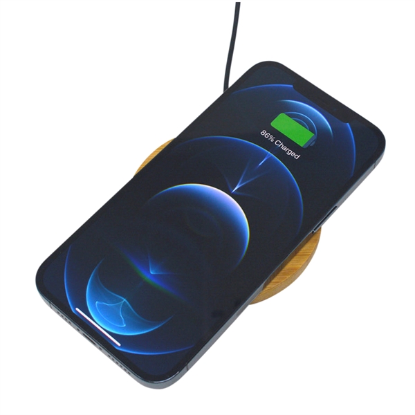 Eco-Friendly Wireless LED Display Charger - Eco-Friendly Wireless LED Display Charger - Image 1 of 1