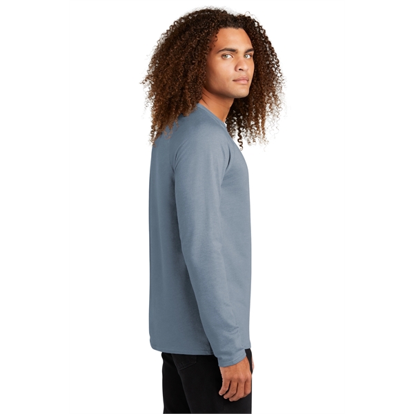 District Featherweight French Terry Long Sleeve Crewneck - District Featherweight French Terry Long Sleeve Crewneck - Image 6 of 29