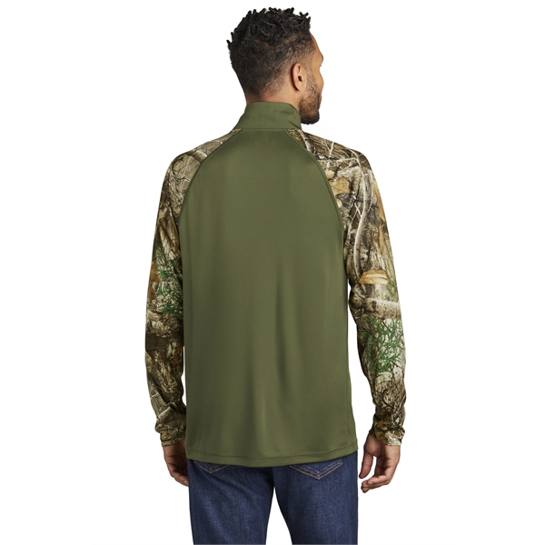 Russell Outdoors Realtree Colorblock Performance 1/4-Zip - Russell Outdoors Realtree Colorblock Performance 1/4-Zip - Image 9 of 13