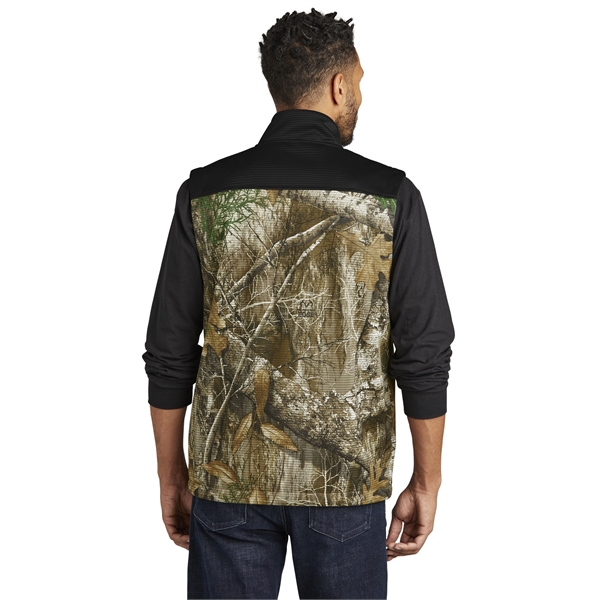 Russell Outdoors Realtree Atlas Colorblock Soft Shell Vest - Russell Outdoors Realtree Atlas Colorblock Soft Shell Vest - Image 5 of 9