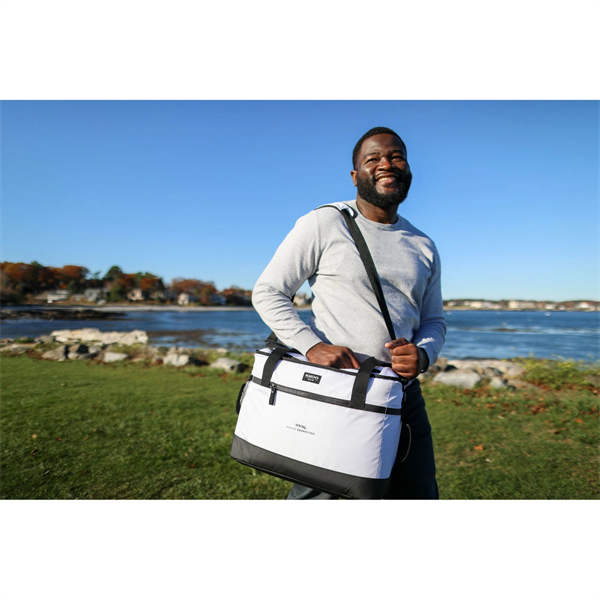 Igloo® Maddox XL Cooler - Igloo® Maddox XL Cooler - Image 11 of 14