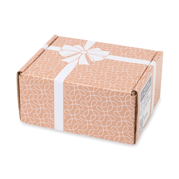 Celebrating Female Founders & Foodies Gift Box - Celebrating Female Founders & Foodies Gift Box - Image 2 of 3