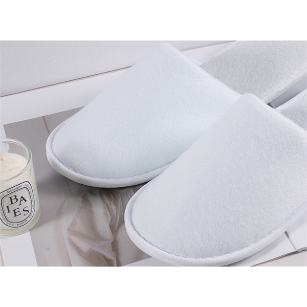 Disposable padded slippers - Disposable padded slippers - Image 1 of 1
