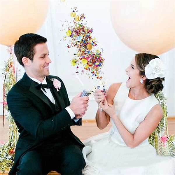 Wedding Push Pop Confetti Poppers Cannon - Wedding Push Pop Confetti Poppers Cannon - Image 4 of 4