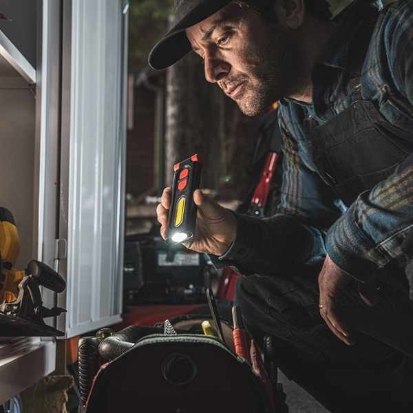 COAST® RECHARGEABLE DUAL BEAM AREA LIGHT - COAST® RECHARGEABLE DUAL BEAM AREA LIGHT - Image 4 of 4