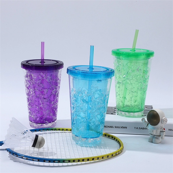 Plastic Cups with Straws - Plastic Cups with Straws - Image 0 of 3