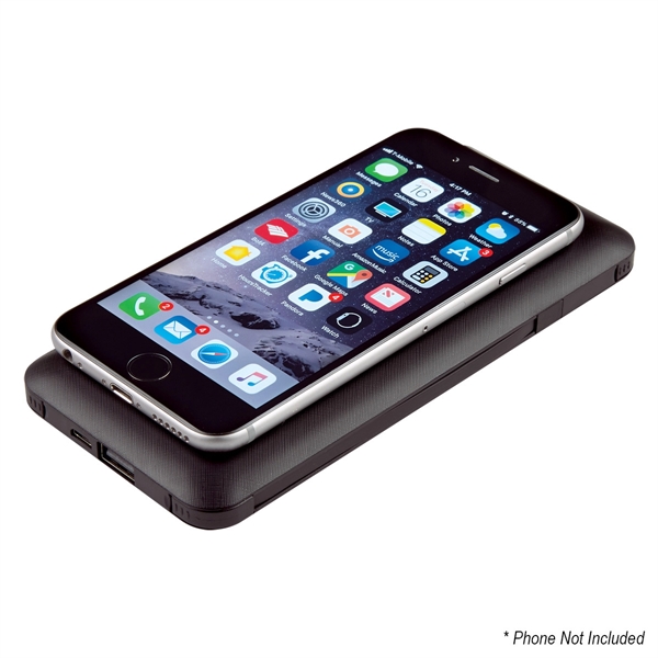 5-In-1 Wireless Power Bank - 5-In-1 Wireless Power Bank - Image 4 of 6