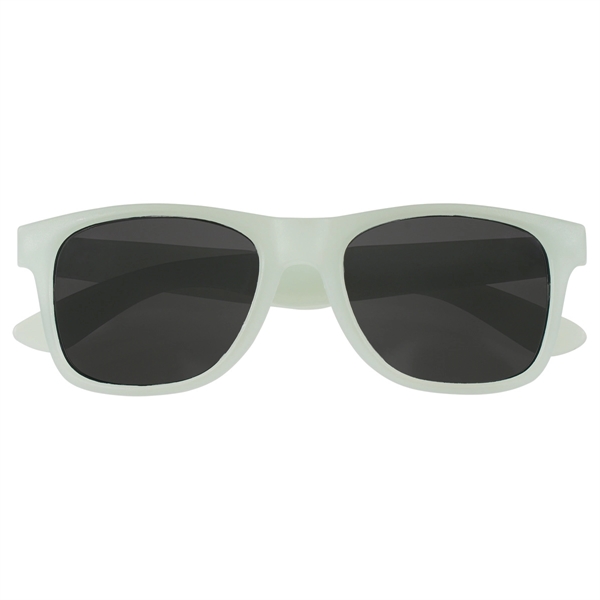 Color Changing Malibu Sunglasses - Color Changing Malibu Sunglasses - Image 1 of 36