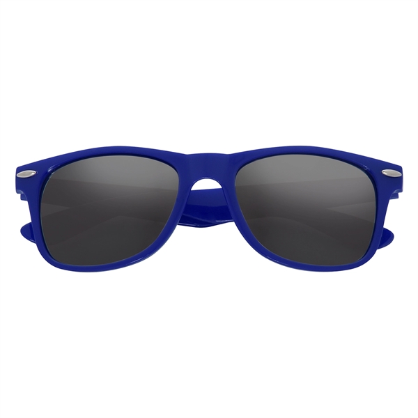 Silver Mirrored Malibu Sunglasses - Silver Mirrored Malibu Sunglasses - Image 4 of 14