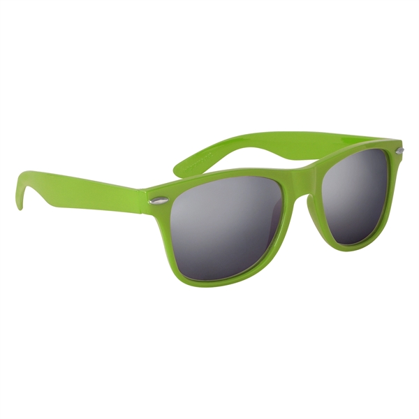 Silver Mirrored Malibu Sunglasses - Silver Mirrored Malibu Sunglasses - Image 7 of 14