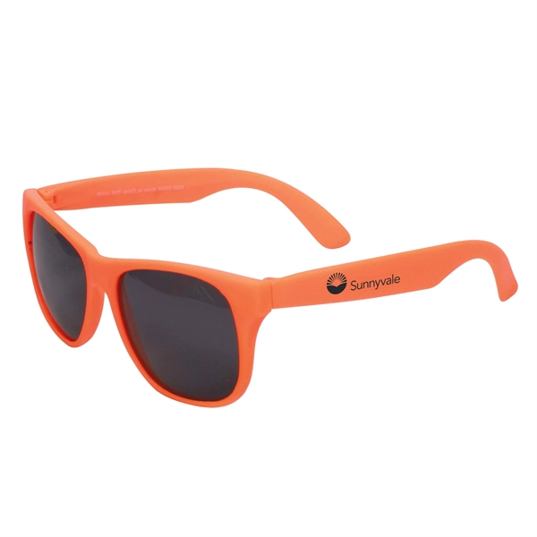 Single Color Matte Sunglasses - Single Color Matte Sunglasses - Image 2 of 9