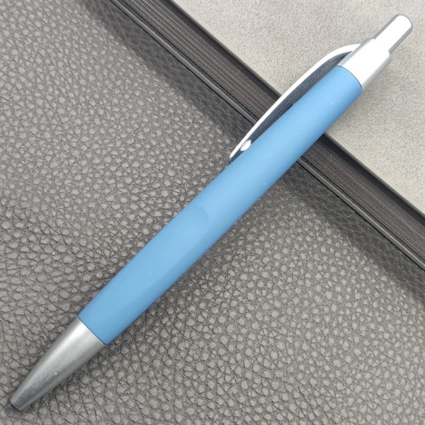 Midpoint Comfort Grip Ballpoint Pen With Black Ink - Midpoint Comfort Grip Ballpoint Pen With Black Ink - Image 4 of 4