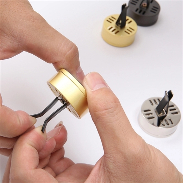 Car Vent Clip Air Freshener Aroma Diffuser - Car Vent Clip Air Freshener Aroma Diffuser - Image 1 of 6