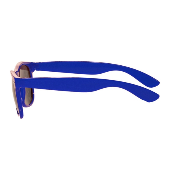 Solid Color Classic Sunglasses - Solid Color Classic Sunglasses - Image 8 of 13