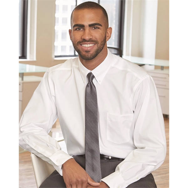 Van Heusen Men's Non-Iron Pinpoint Oxford Shirt - Van Heusen Men's Non-Iron Pinpoint Oxford Shirt - Image 0 of 6