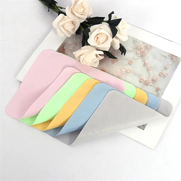 Lens Cleaning Non-marking Cloth - Lens Cleaning Non-marking Cloth - Image 0 of 4