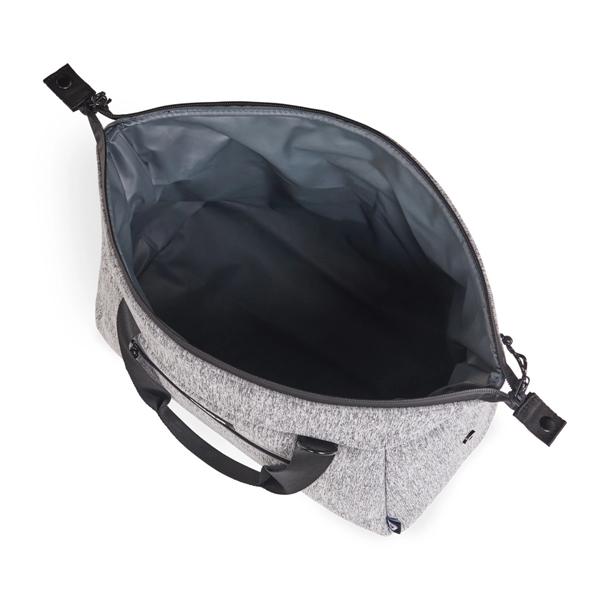 Igloo® Moxie Medium Duffel Cooler - Igloo® Moxie Medium Duffel Cooler - Image 3 of 6