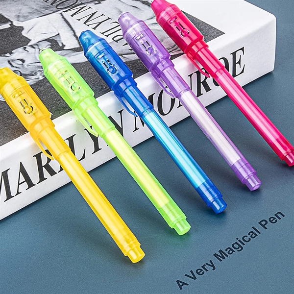 Invisible Ink Pen With Light - Invisible Ink Pen With Light - Image 2 of 3