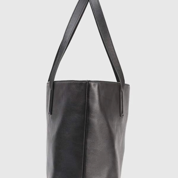 Classic Italian Leather Tote - Classic Italian Leather Tote - Image 6 of 7