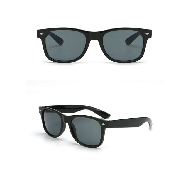 Classic Sunglasses - Classic Sunglasses - Image 4 of 5