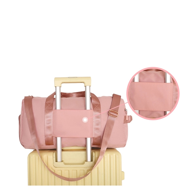 Large Capacity Travel Bag - Large Capacity Travel Bag - Image 2 of 2
