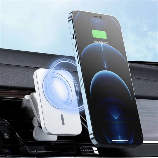 15W Magnetic Fast Wireless Car Charger Vent Mount - 15W Magnetic Fast Wireless Car Charger Vent Mount - Image 2 of 5