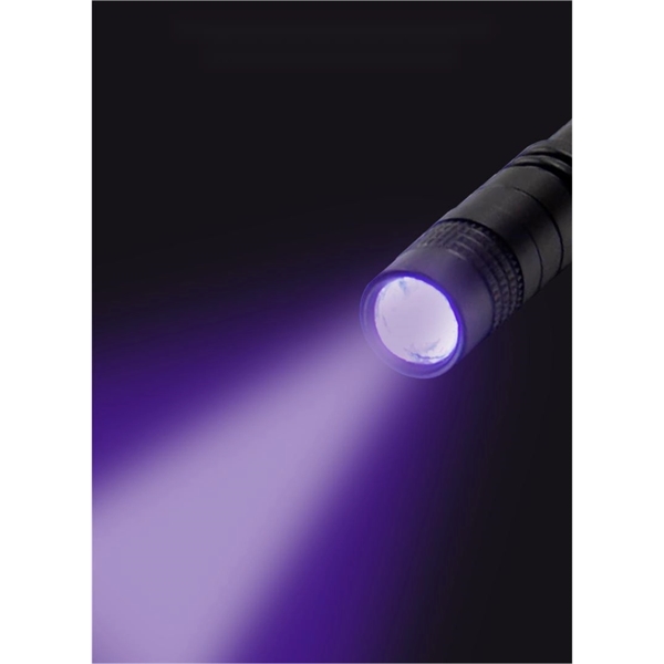 LED Pocket Pen Flashlight, Light with Clip - LED Pocket Pen Flashlight, Light with Clip - Image 1 of 3