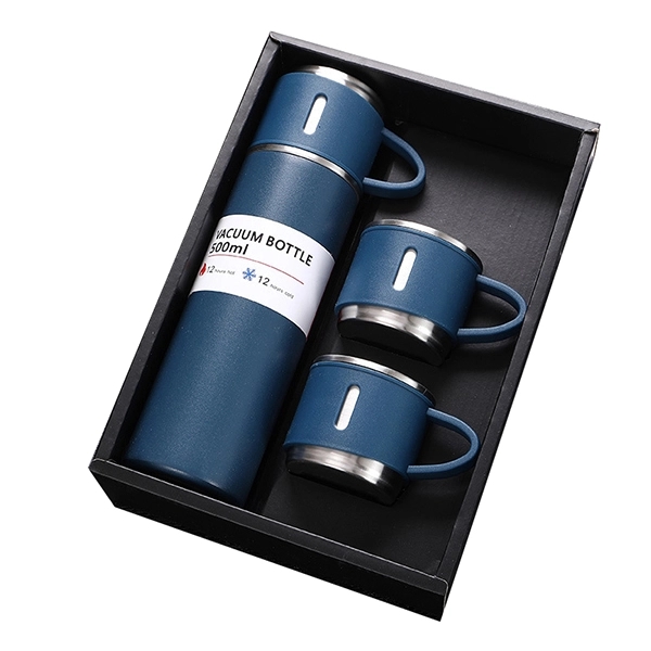 16.9oz Vacuum Insulated Bottle with 3 Cups - 16.9oz Vacuum Insulated Bottle with 3 Cups - Image 0 of 10