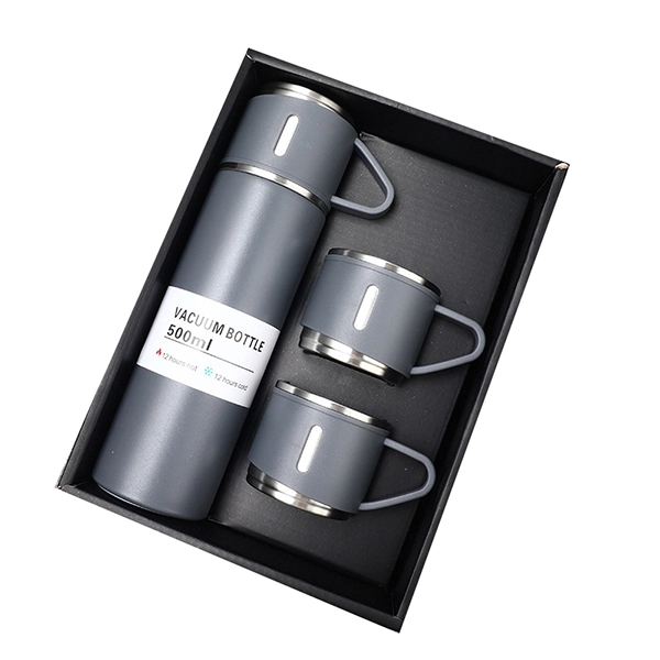 16.9oz Vacuum Insulated Bottle with 3 Cups - 16.9oz Vacuum Insulated Bottle with 3 Cups - Image 3 of 10