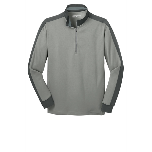 Nike Dri-FIT 1/2-Zip Cover-Up. - Nike Dri-FIT 1/2-Zip Cover-Up. - Image 22 of 25