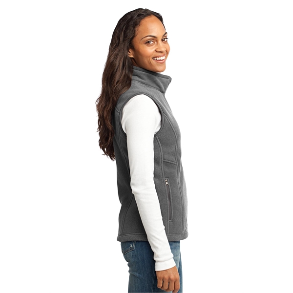 Eddie Bauer - Women's Fleece Vest. - Eddie Bauer - Women's Fleece Vest. - Image 8 of 20