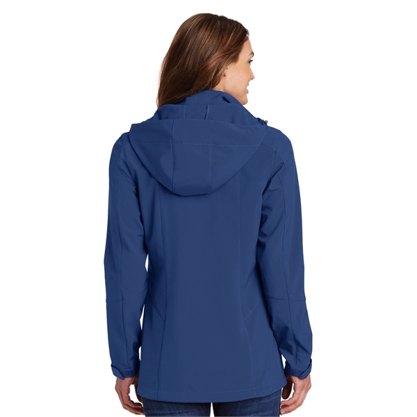 Eddie Bauer Women's Hooded Soft Shell Parka. - Eddie Bauer Women's Hooded Soft Shell Parka. - Image 2 of 15