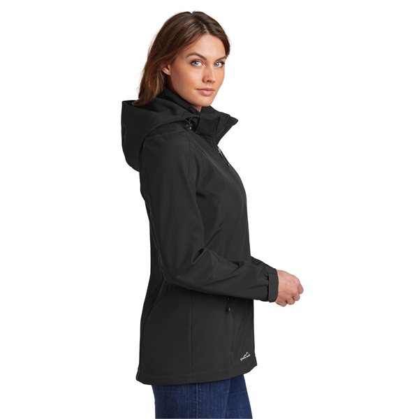 Eddie Bauer Women's Hooded Soft Shell Parka. - Eddie Bauer Women's Hooded Soft Shell Parka. - Image 9 of 15