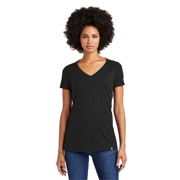 New Era Women's Heritage Blend V-Neck Tee. - New Era Women's Heritage Blend V-Neck Tee. - Image 55 of 76