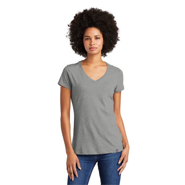 New Era Women's Heritage Blend V-Neck Tee. - New Era Women's Heritage Blend V-Neck Tee. - Image 65 of 76