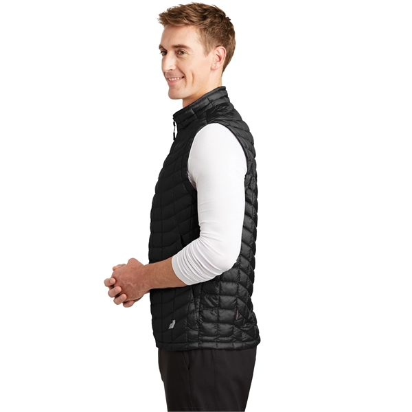 The North Face ThermoBall Trekker Vest. - The North Face ThermoBall Trekker Vest. - Image 9 of 10