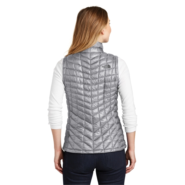 The North Face Women's ThermoBall Trekker Vest. - The North Face Women's ThermoBall Trekker Vest. - Image 3 of 15