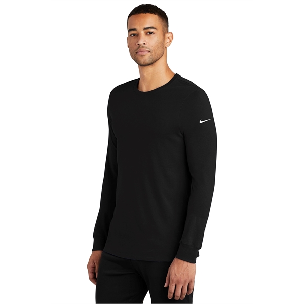 Nike Dri-FIT Cotton/Poly Long Sleeve Tee. - Nike Dri-FIT Cotton/Poly Long Sleeve Tee. - Image 3 of 30