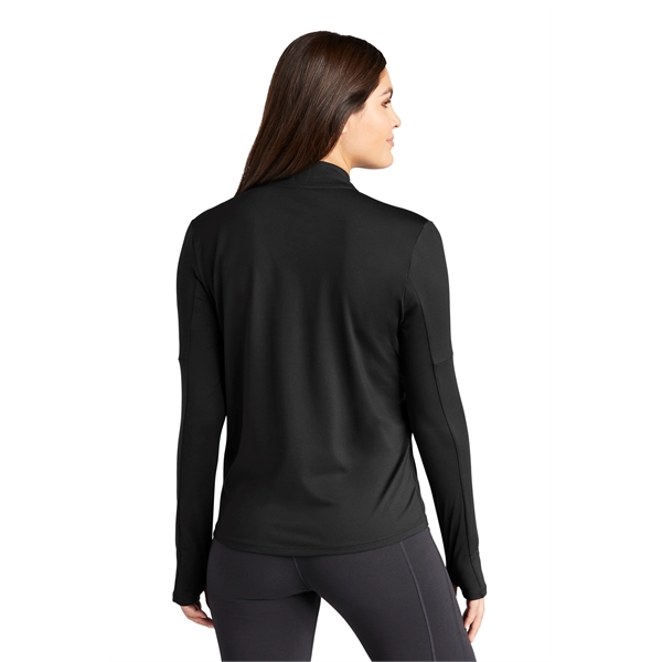 Nike Women's Dri-FIT Element 1/2-Zip Top - Nike Women's Dri-FIT Element 1/2-Zip Top - Image 11 of 40