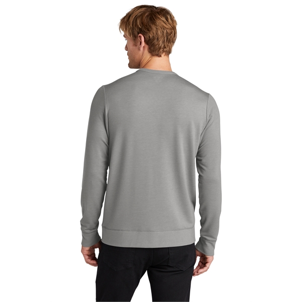 OGIO Luuma Flex Long Sleeve Crew - OGIO Luuma Flex Long Sleeve Crew - Image 17 of 25