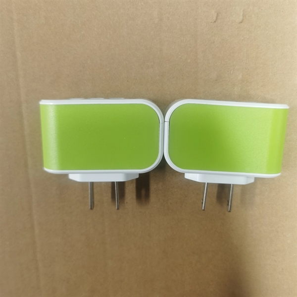 3-Port USB Cube Power Adapter - 3-Port USB Cube Power Adapter - Image 2 of 2