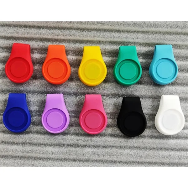Silicone Magnetic Golf Hat Clip - Silicone Magnetic Golf Hat Clip - Image 1 of 2