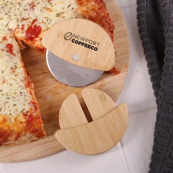 Chun Bamboo Pizza Cutter - Chun Bamboo Pizza Cutter - Image 2 of 5