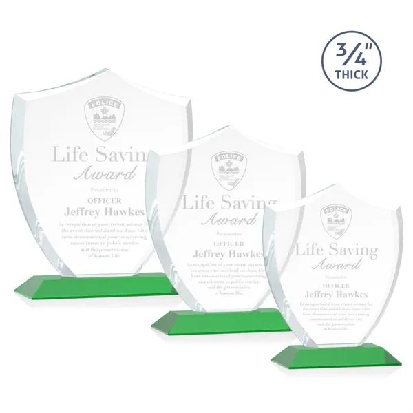 Scudo Shield Award - Green - Scudo Shield Award - Green - Image 0 of 9